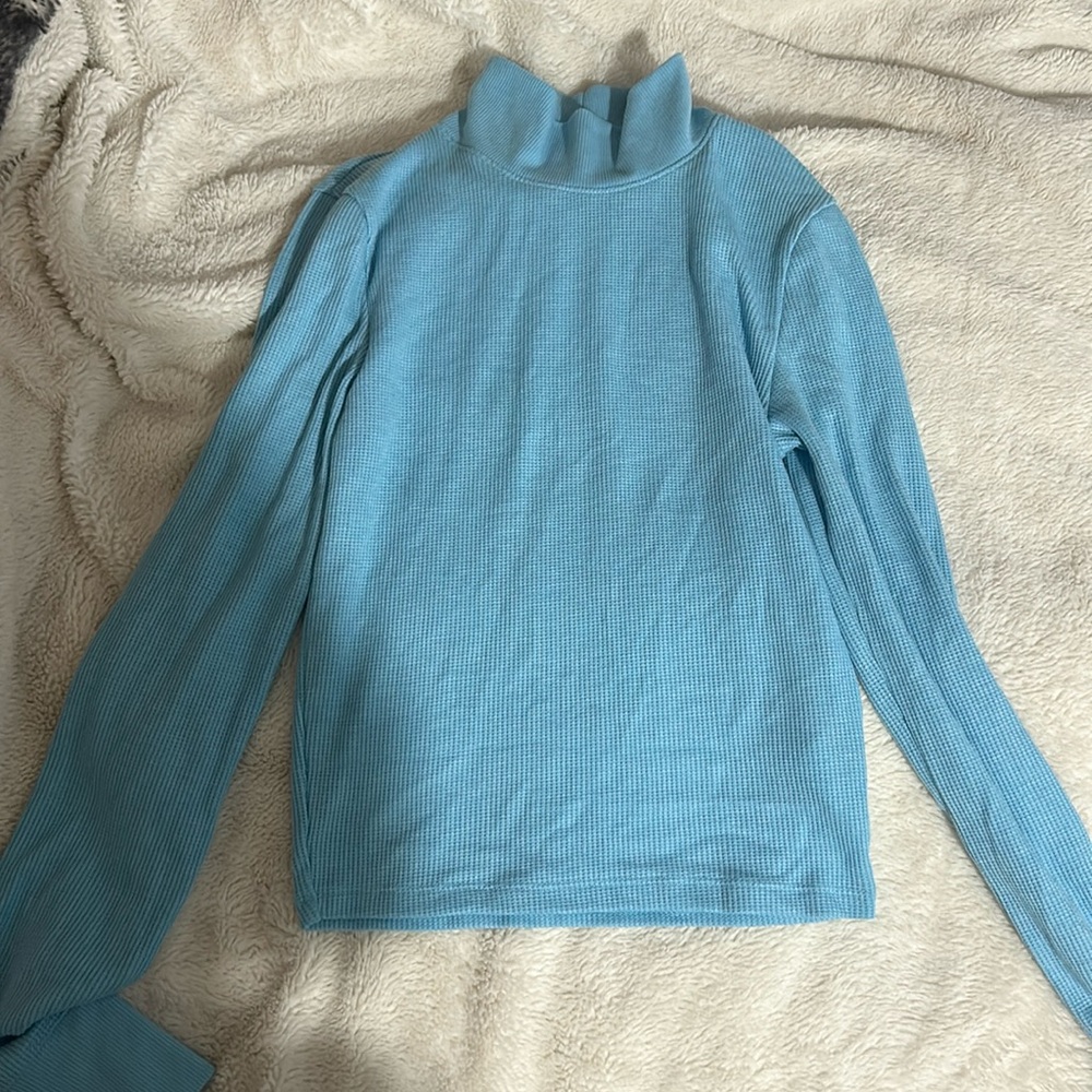 Light blue American Eagle size S long sleeve turtleneck